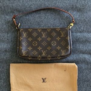Louis Vuitton Pochette